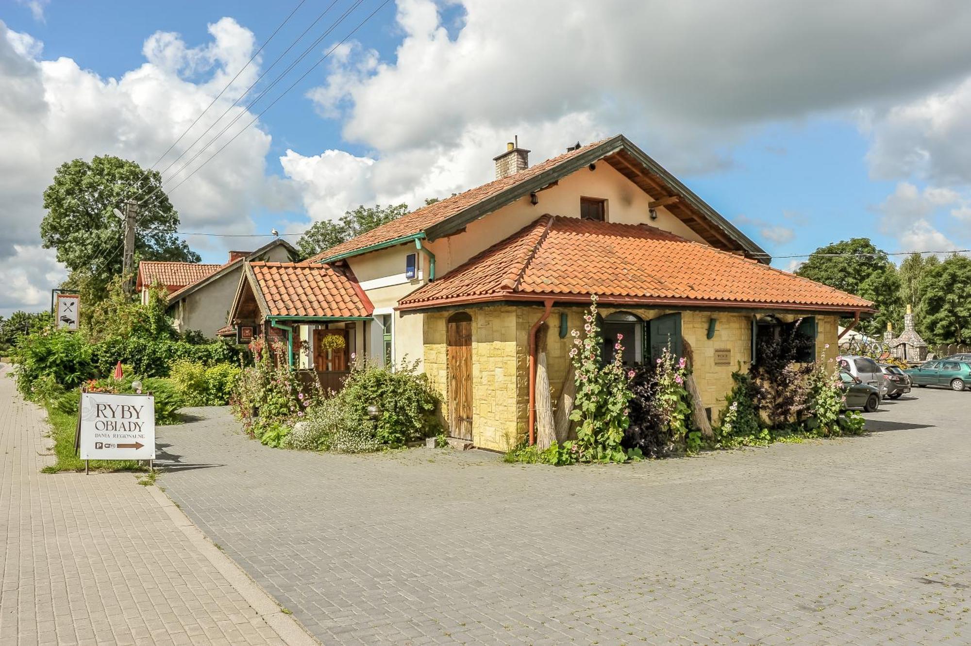 Zajazd Wiejski Szczechy Wielkie Exterior foto