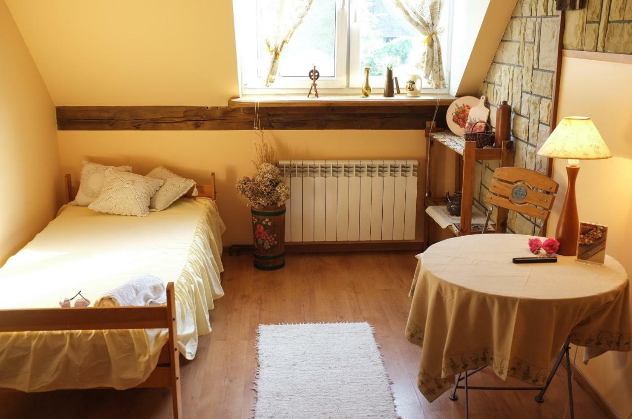 Zajazd Wiejski Szczechy Wielkie Exterior foto